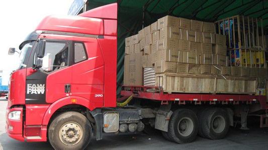 正迅達(dá)重型紙箱(xiang)在汽車CKD中(zhōng)越來越重(zhong)要